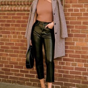 NWT Abercrombie & Fitch Ankle Straight Ultra High Rise Vegan Leather Pants